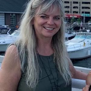 Meet your Posher, Kat